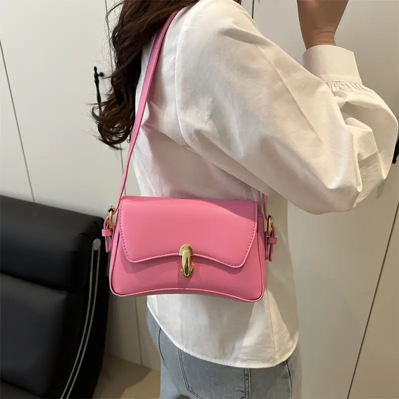 White Leather Shoulder Bag for Women 2025 - Image 9