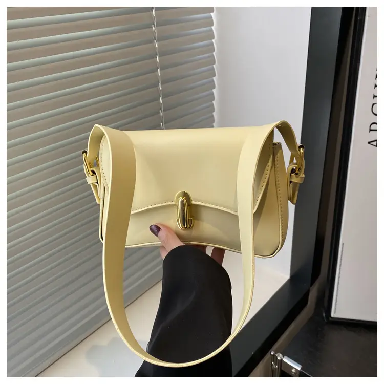 White Leather Shoulder Bag for Women 2025 - Image 5