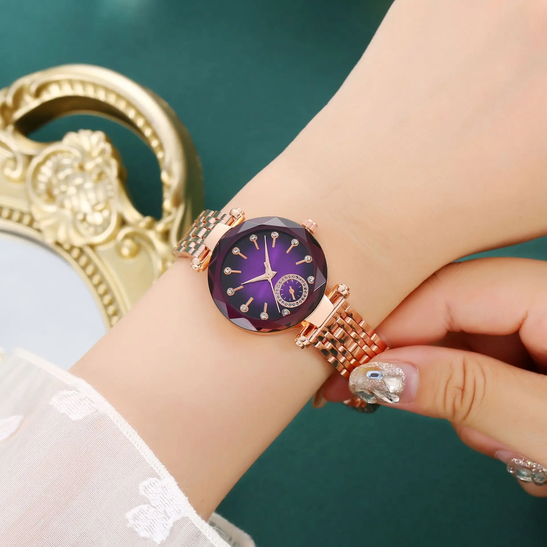 Rose Gold Purple Crystal Women's Quartz Watch — feature 3