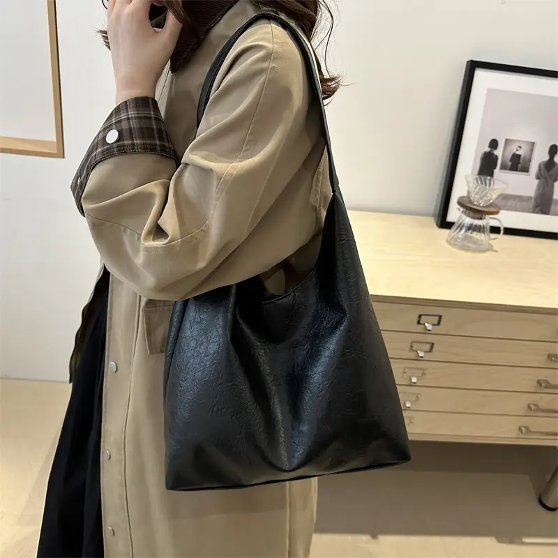 Korean Style Large Crossbody Bag for Women - Image 6