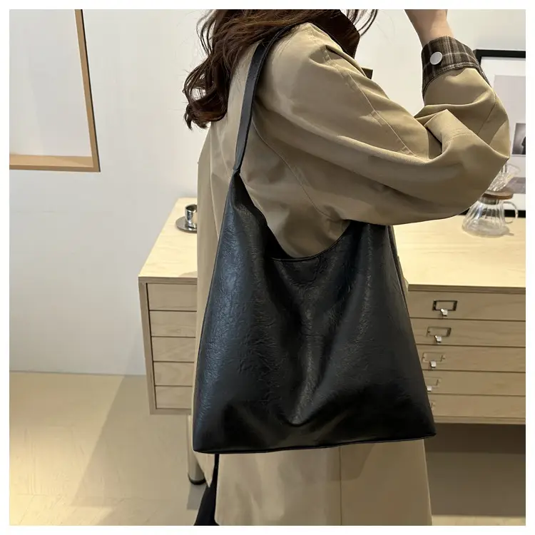 Korean Style Large Crossbody Bag for Women — feature 18
