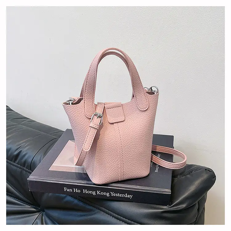 Women's Crossbody Bag Yellow 2025 New Niche Design - Image 2