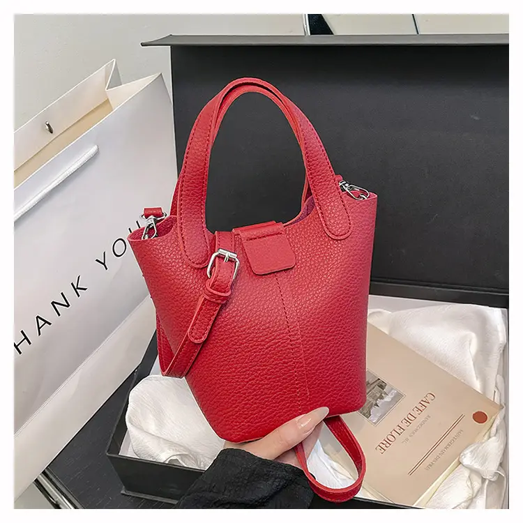 Women's Crossbody Bag Yellow 2025 New Niche Design - Image 5