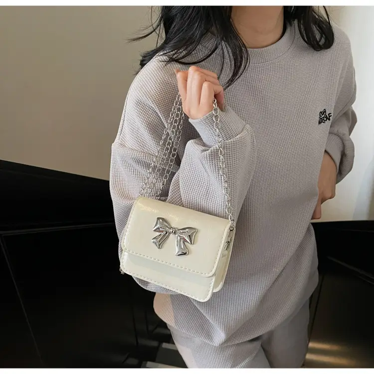 Women's White Butterfly Crossbody Bag 2025 — feature 12