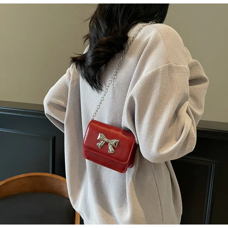 Women's White Butterfly Crossbody Bag 2025 — feature 15