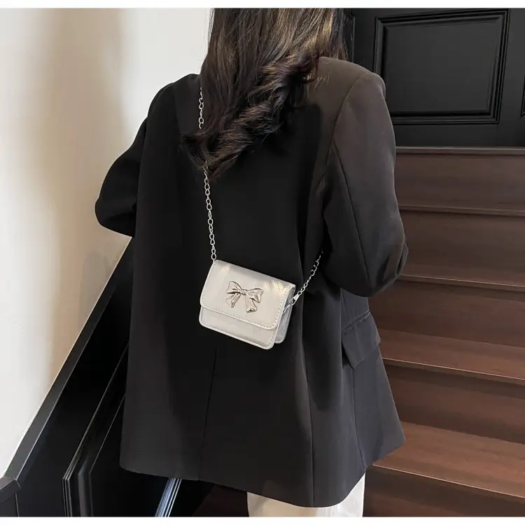 Women's White Butterfly Crossbody Bag 2025 — feature 18