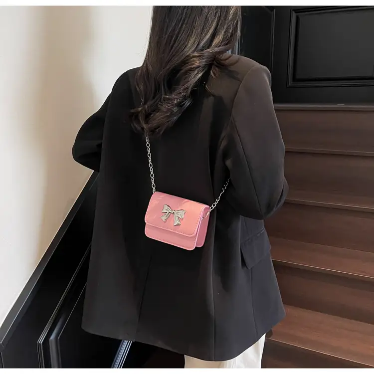 Women's White Butterfly Crossbody Bag 2025 — feature 21