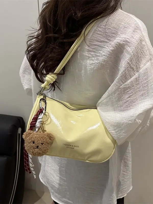 Stylish Gold Crossbody Bag for Women Summer 2025 - Image 2