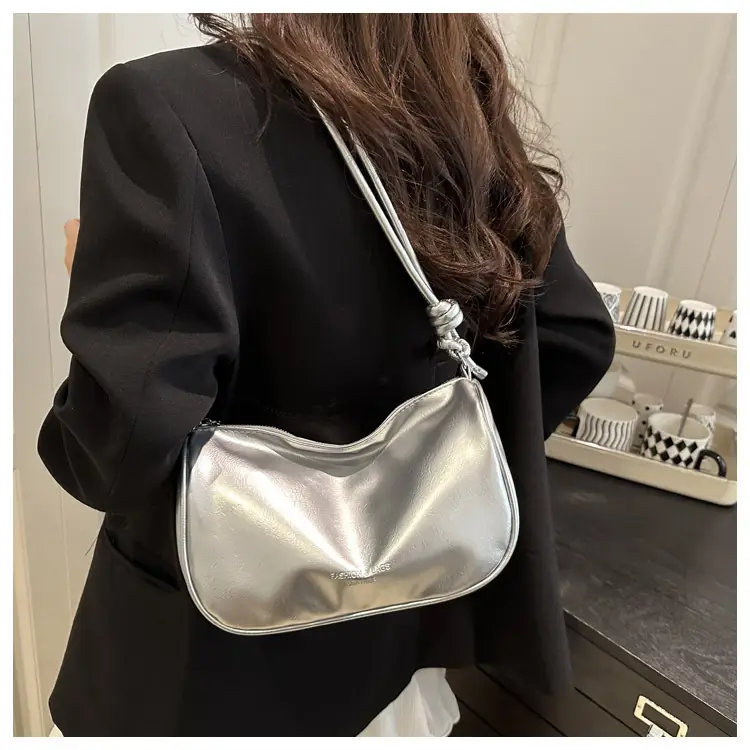 Stylish Gold Crossbody Bag for Women Summer 2025 — feature 10