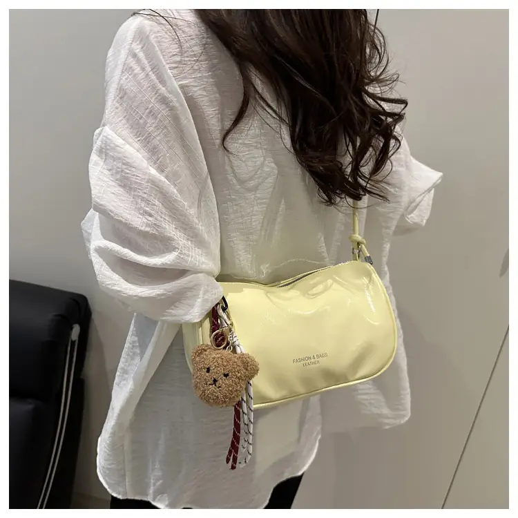 Stylish Gold Crossbody Bag for Women Summer 2025 — feature 14