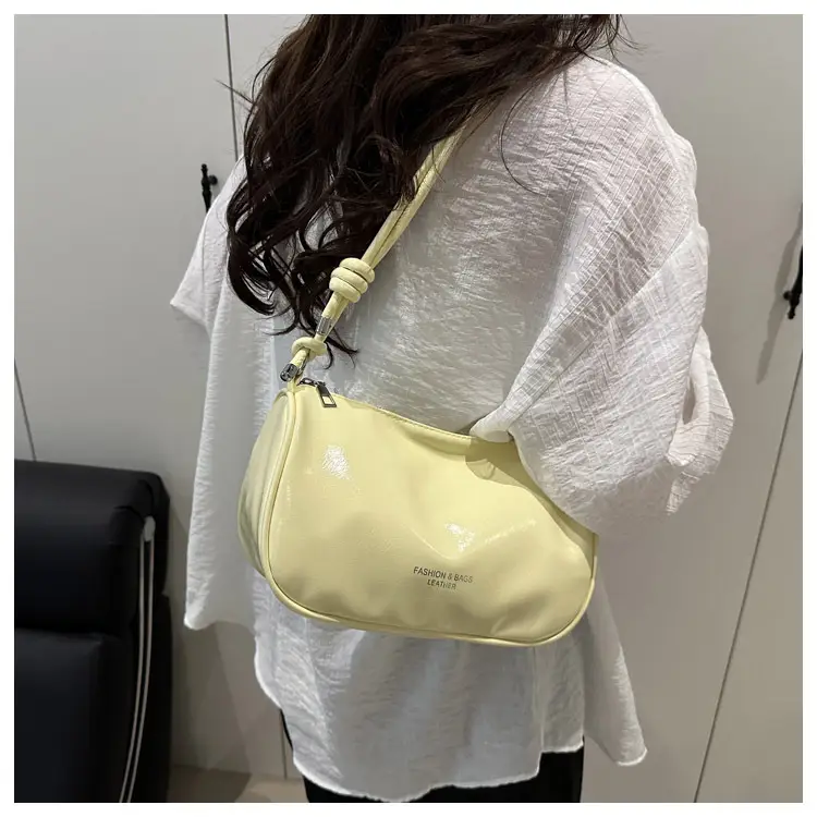 Stylish Gold Crossbody Bag for Women Summer 2025 — feature 16