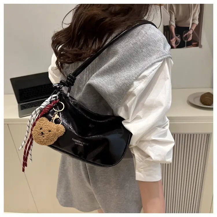 Stylish Gold Crossbody Bag for Women Summer 2025 — feature 20