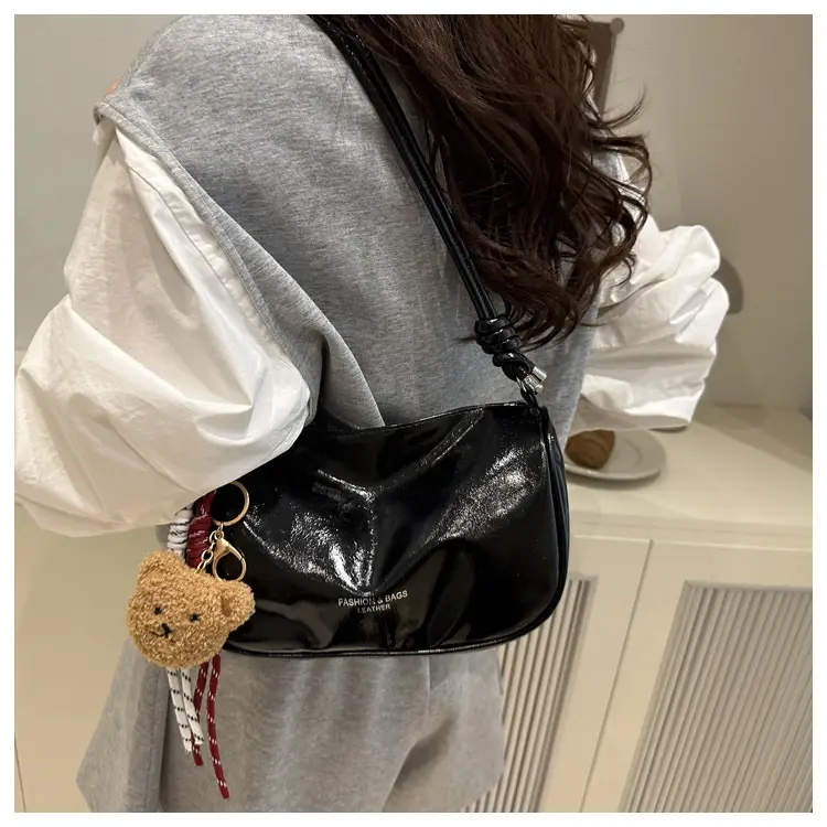 Stylish Gold Crossbody Bag for Women Summer 2025 — feature 21