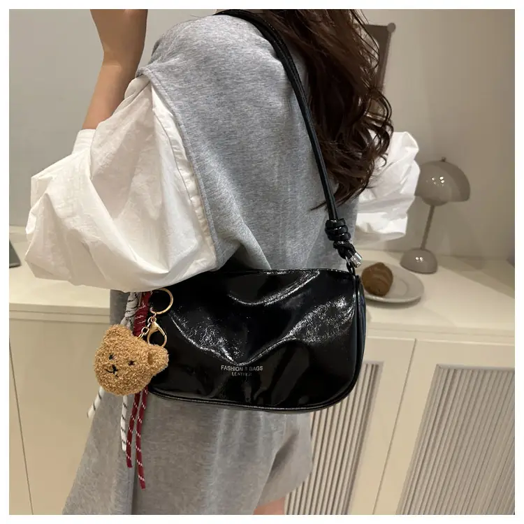 Stylish Gold Crossbody Bag for Women Summer 2025 — feature 22