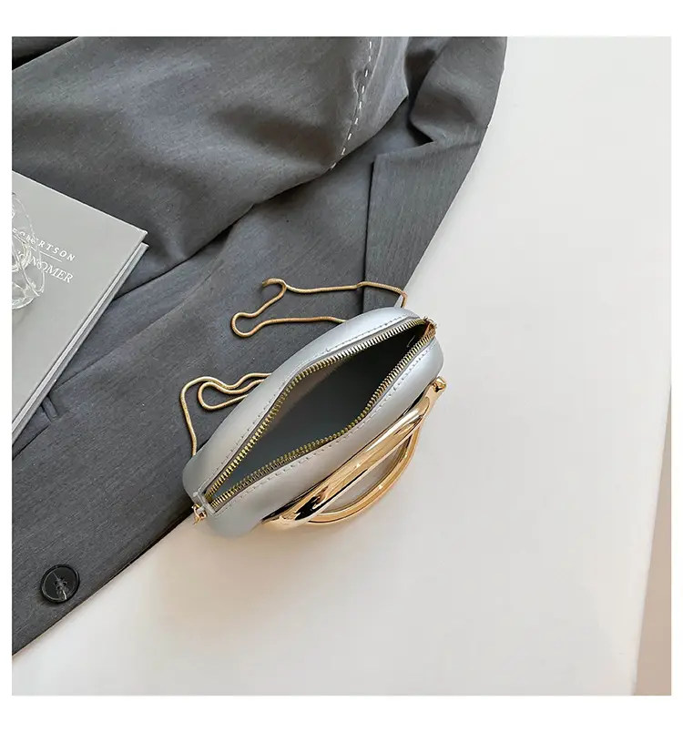 Retro Metal Chain Mini Bag with Gold Handle — feature 21