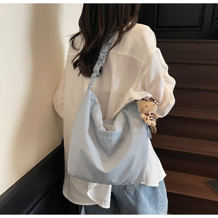 Light Blue Shoulder Bag for Women 2025 Summer Fashion — feature 11