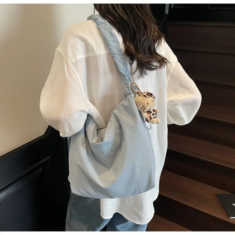 Light Blue Shoulder Bag for Women 2025 Summer Fashion — feature 12
