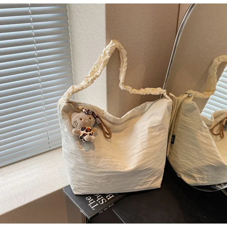 Light Blue Shoulder Bag for Women 2025 Summer Fashion — feature 33