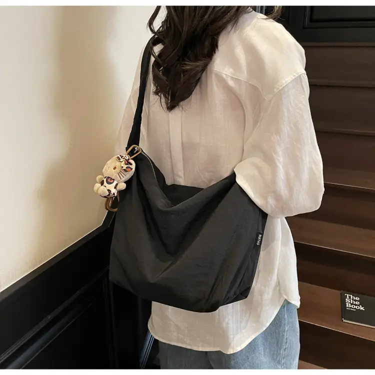 Light Blue Shoulder Bag for Women 2025 Summer Fashion — feature 8