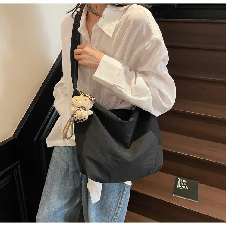 Light Blue Shoulder Bag for Women 2025 Summer Fashion — feature 9