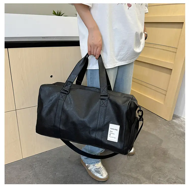 Black Leather Large Capacity Fitness Travel Bag — feature 36