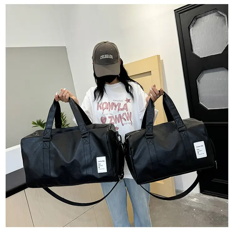 Black Leather Large Capacity Fitness Travel Bag — feature 42