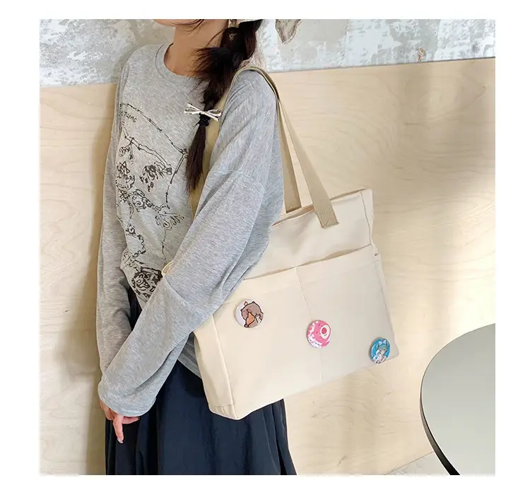 Japanese Zipper Tote Bag Cream Art Decorated — feature 17