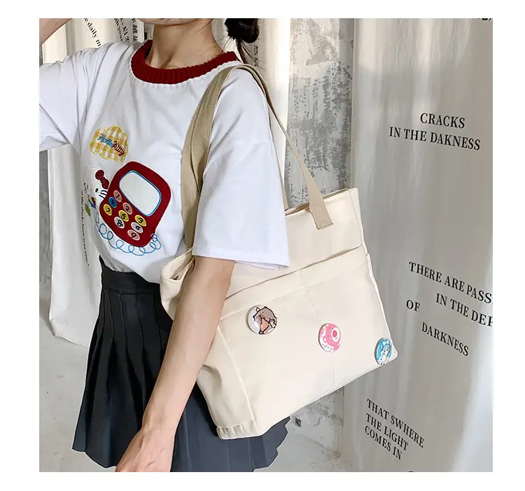 Japanese Zipper Tote Bag Cream Art Decorated — feature 27