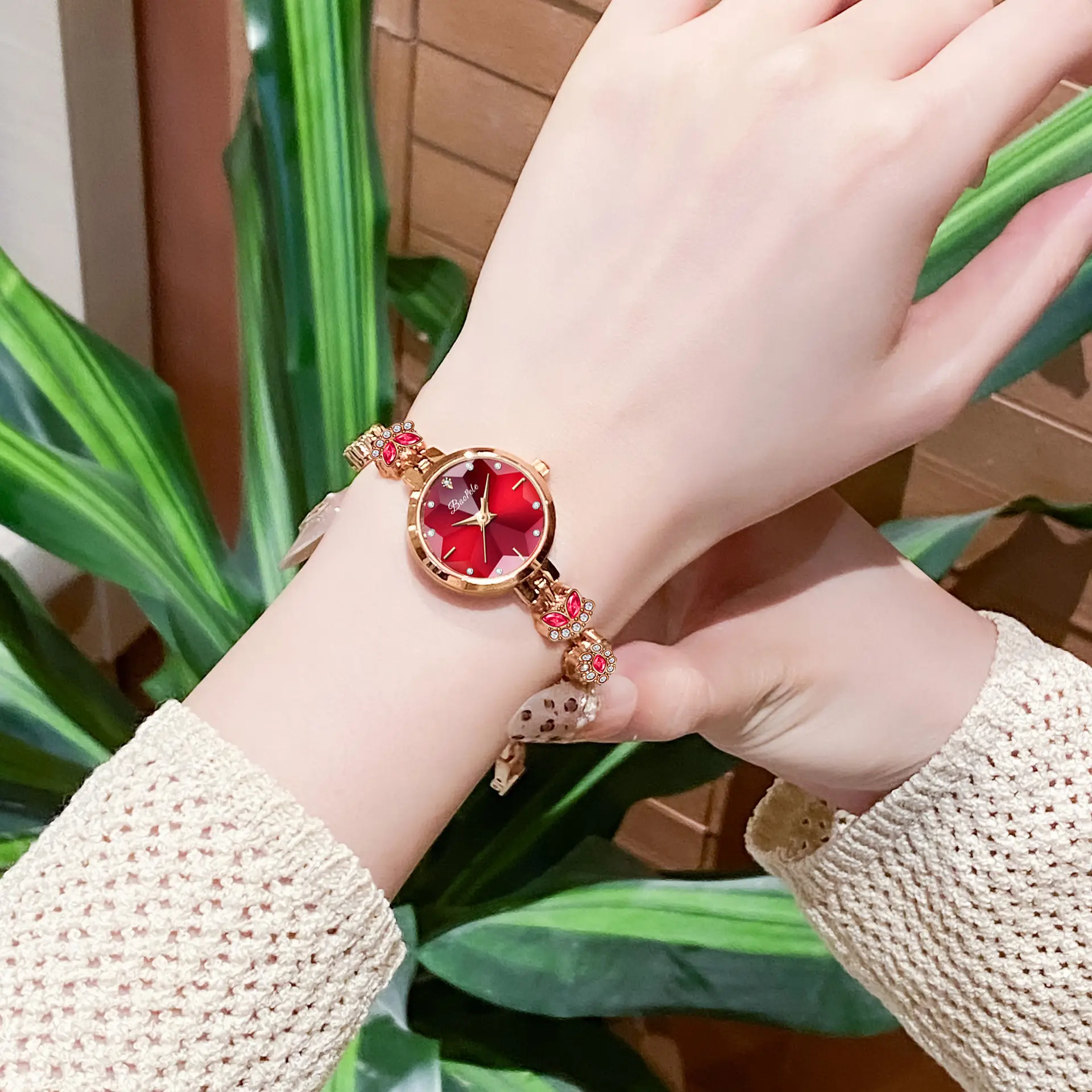 Women's Purple Quartz Watch B1103L-G - Image 4