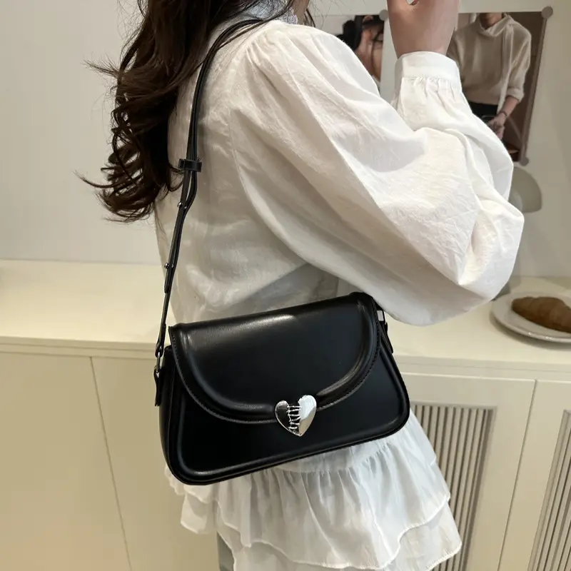 Pink Heart Lock Shoulder Bag for Women 2023 - Image 7