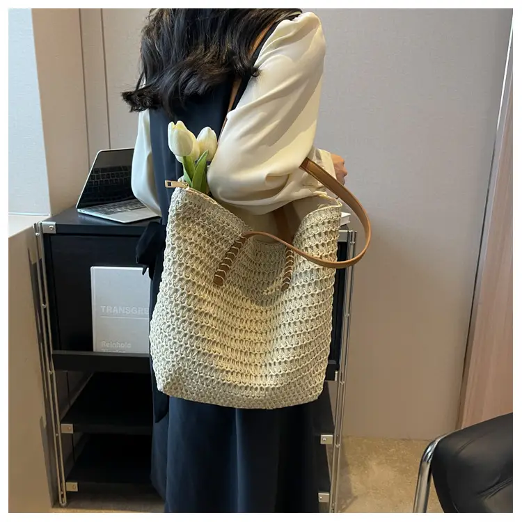 Women's Straw Shoulder Bag Large Capacity Korean Style — feature 31