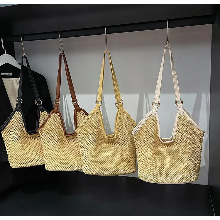 Golden Straw Woven Shoulder Bag Large Capacity — feature 1
