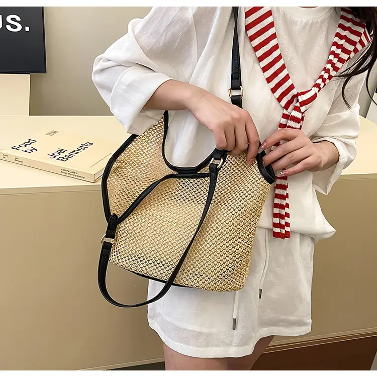 Golden Straw Woven Shoulder Bag Large Capacity — feature 10