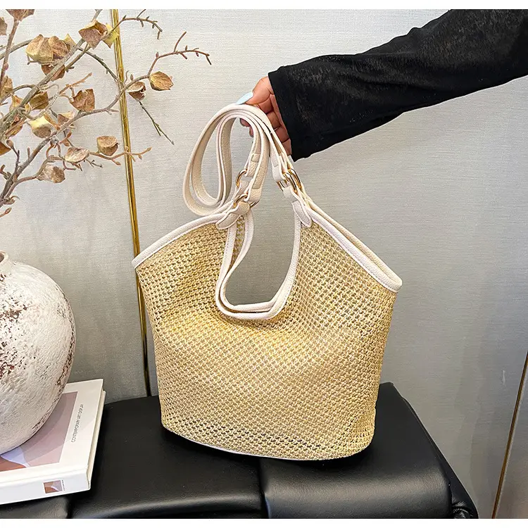 Golden Straw Woven Shoulder Bag Large Capacity — feature 32