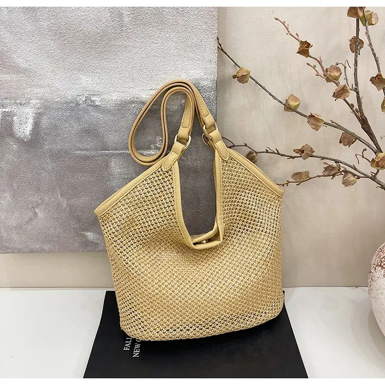 Golden Straw Woven Shoulder Bag Large Capacity — feature 40