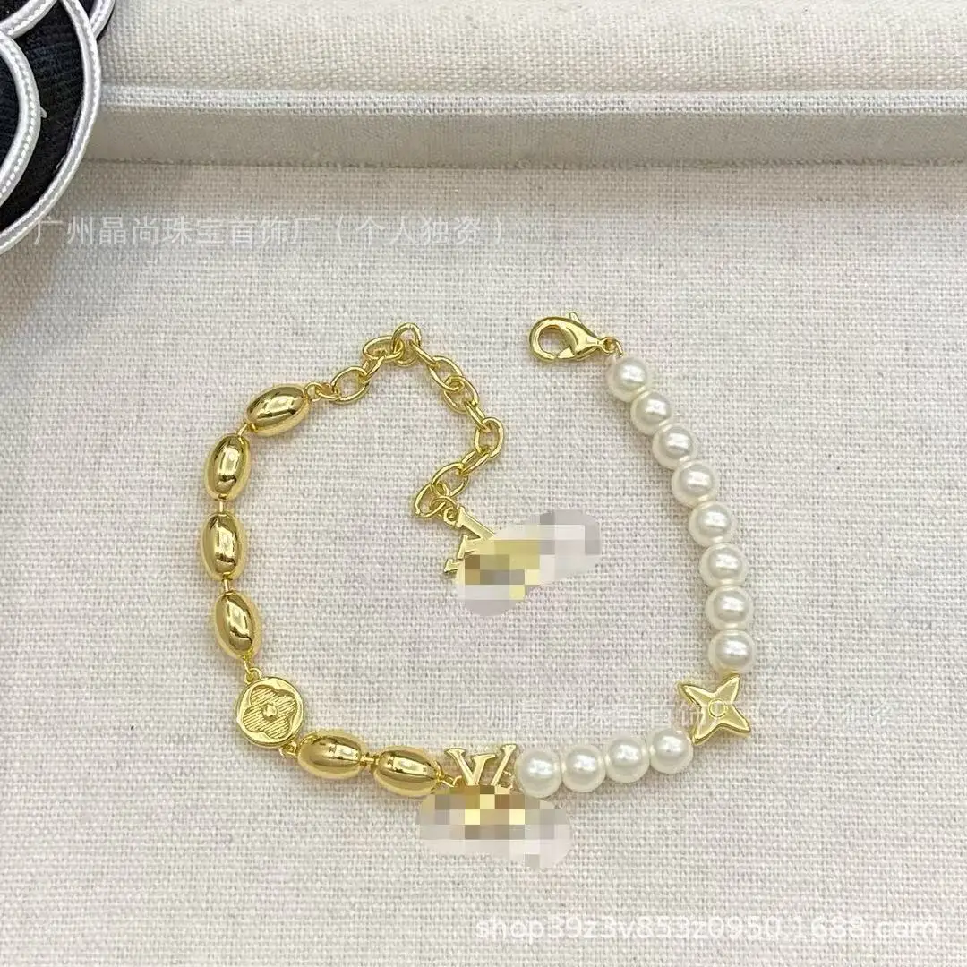 2025 New Product L's Silver 3-Piece Clover Necklace — feature 16