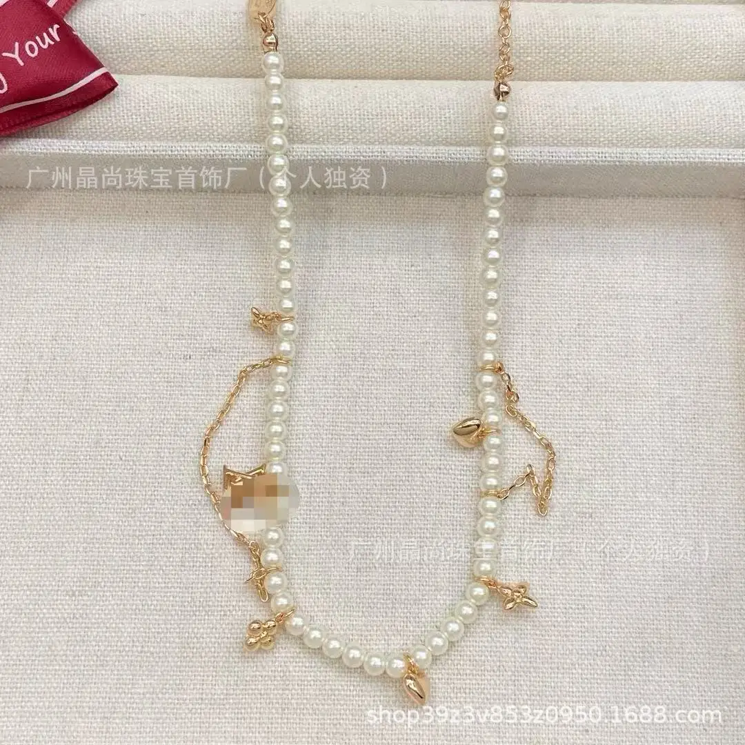 2025 New Product L's Silver 3-Piece Clover Necklace — feature 31