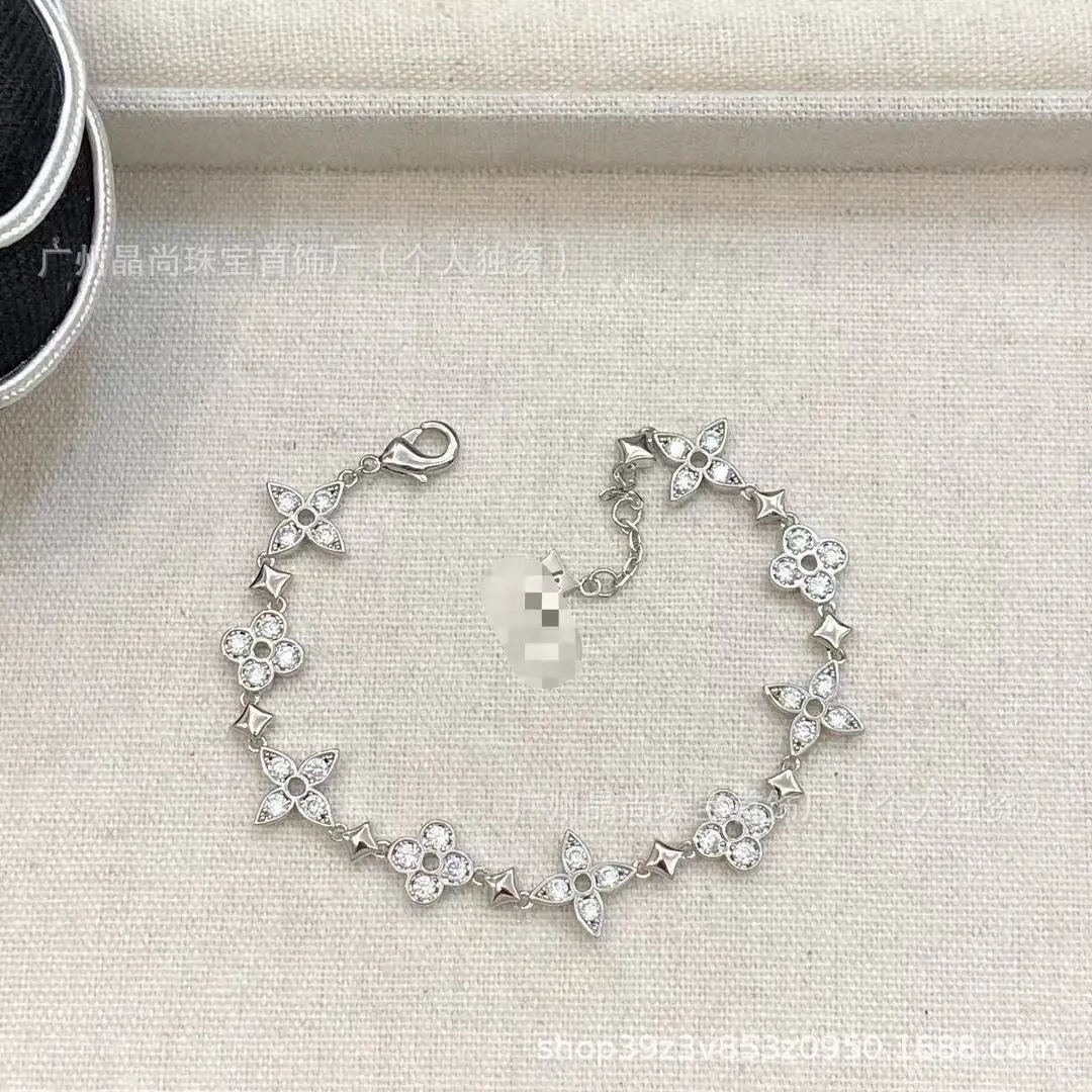 2025 New Product L's Silver 3-Piece Clover Necklace - Image 21