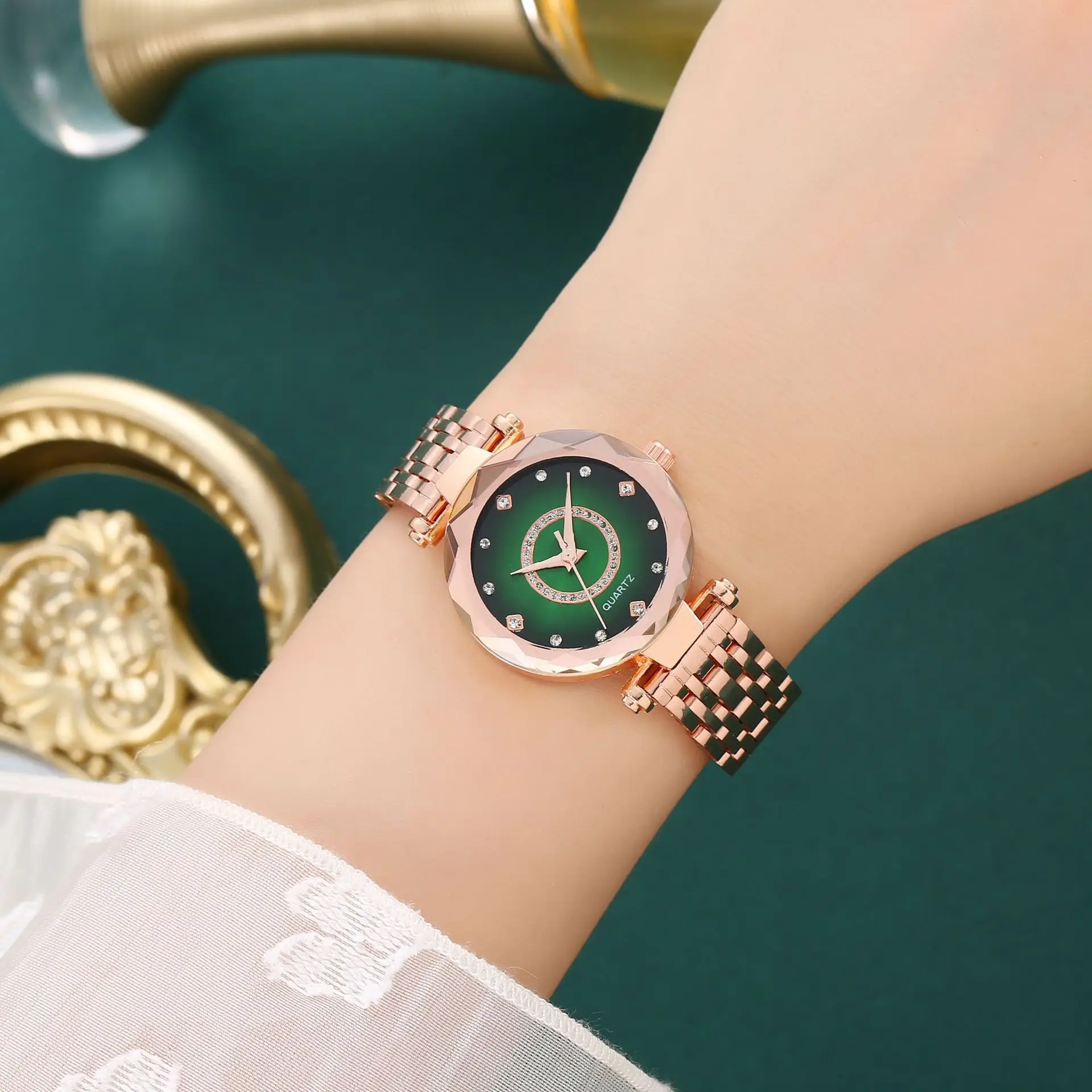 Women's Rose Gold Quartz Watch with Crystal Bracelet — feature 2