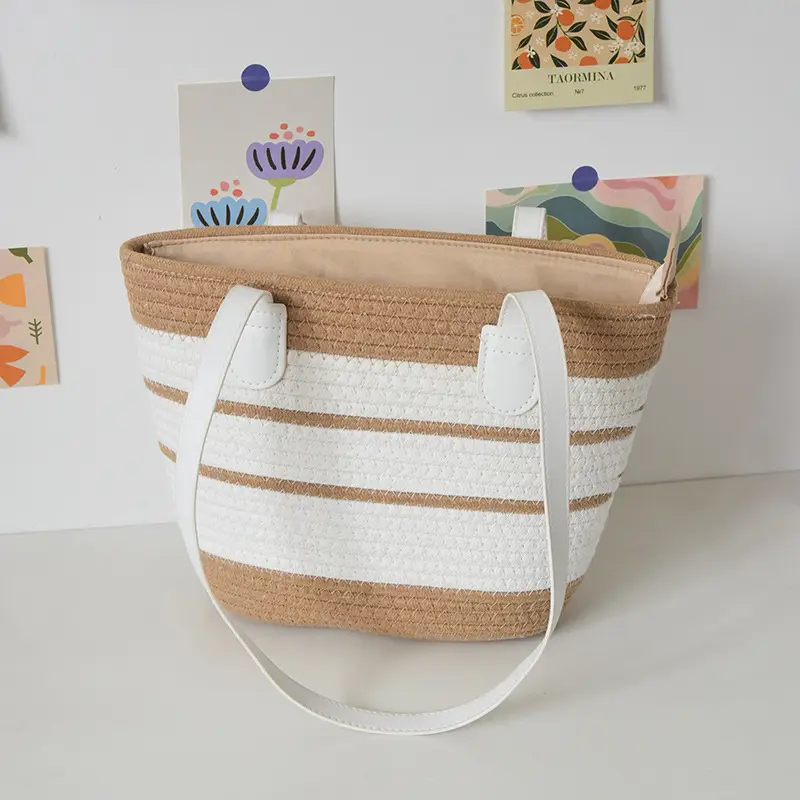 Women's Straw Beach Bag Large Capacity One Shoulder — feature 8