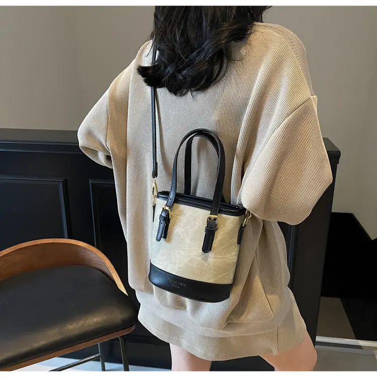 Women Crossbody Bag Brown Beige Leather Handle Shoulder Bag — feature 14