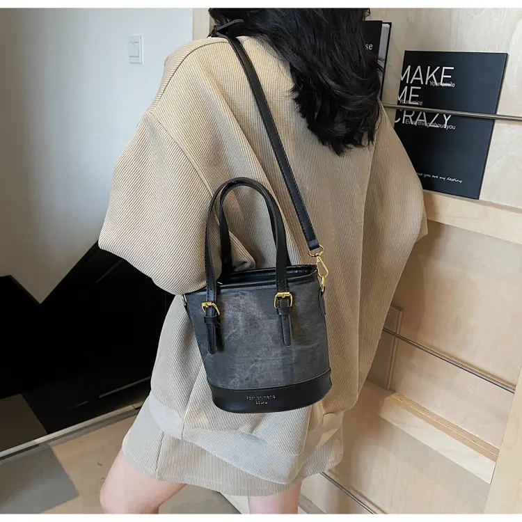 Women Crossbody Bag Brown Beige Leather Handle Shoulder Bag — feature 16