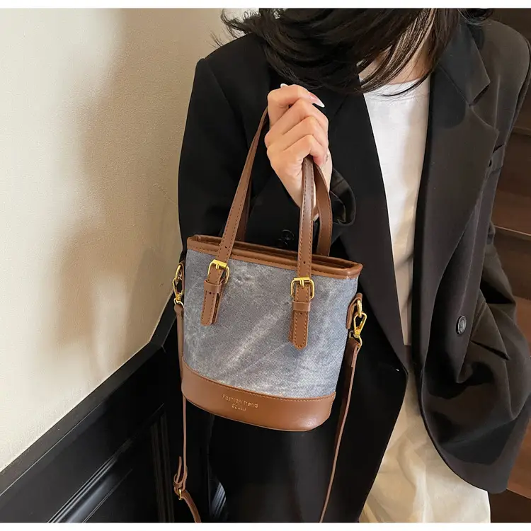 Women Crossbody Bag Brown Beige Leather Handle Shoulder Bag — feature 20