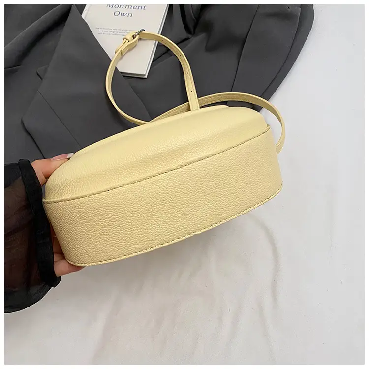 Red 2025 Summer Handbag for Women — feature 10