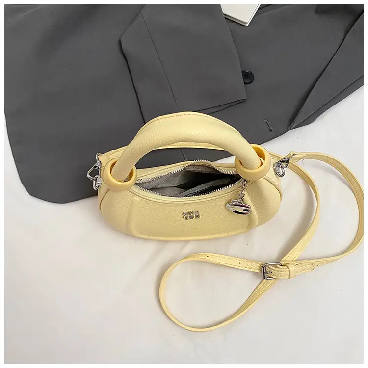 Red 2025 Summer Handbag for Women — feature 12