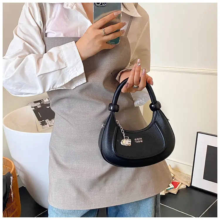 Red 2025 Summer Handbag for Women — feature 27