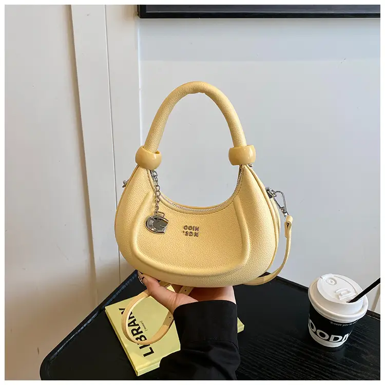 Red 2025 Summer Handbag for Women — feature 33