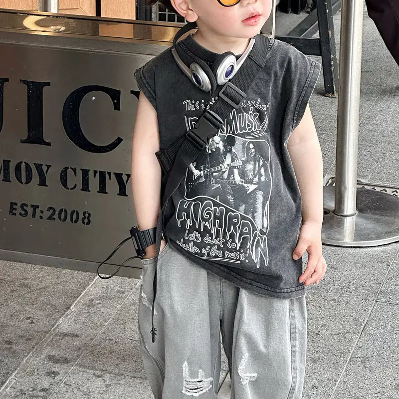 Boys Sleeveless T-Shirt Pure Cotton Medium Large - Image 3