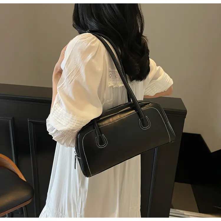 Tiffany Style Patent Leather Bowling Bag for Women — feature 9