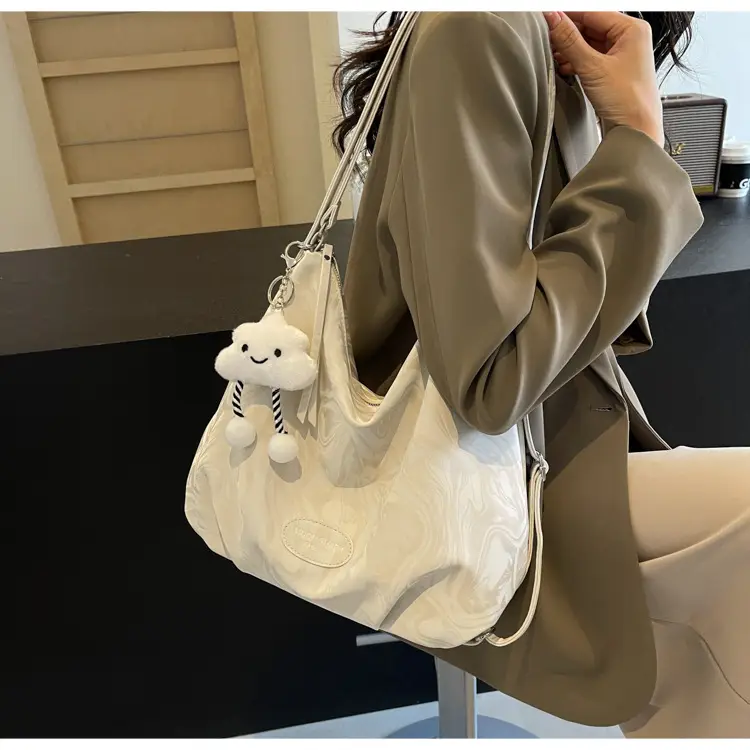 Light Blue Cute Bear Hook Tote Bag for Women — feature 14